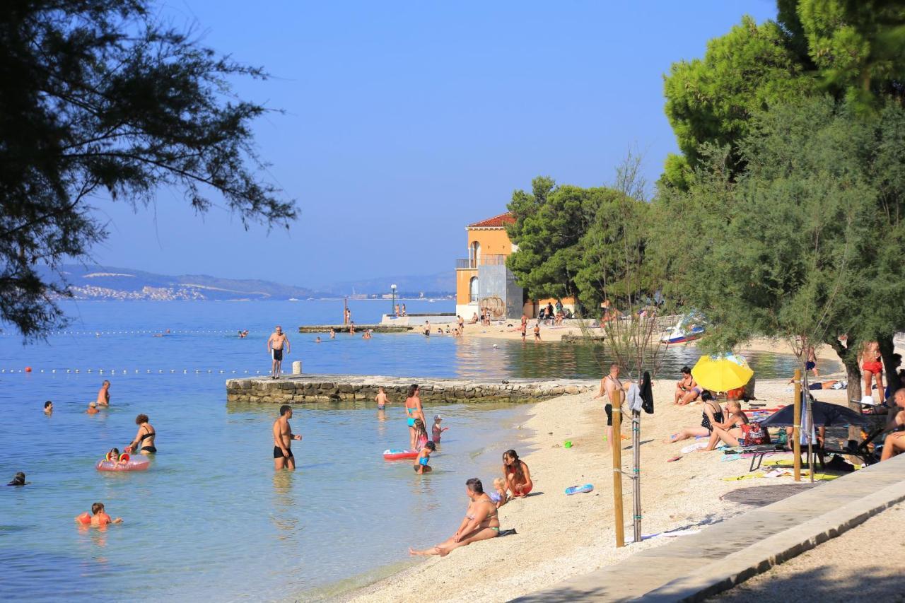 Apartments By The Sea Kastel Kambelovac, Kastela - 17188 Exteriör bild