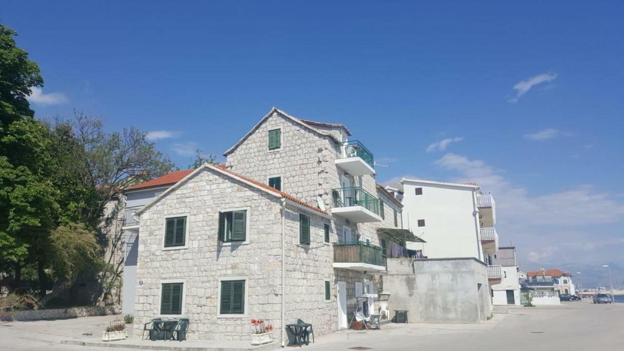 Apartments By The Sea Kastel Kambelovac, Kastela - 17188 Exteriör bild